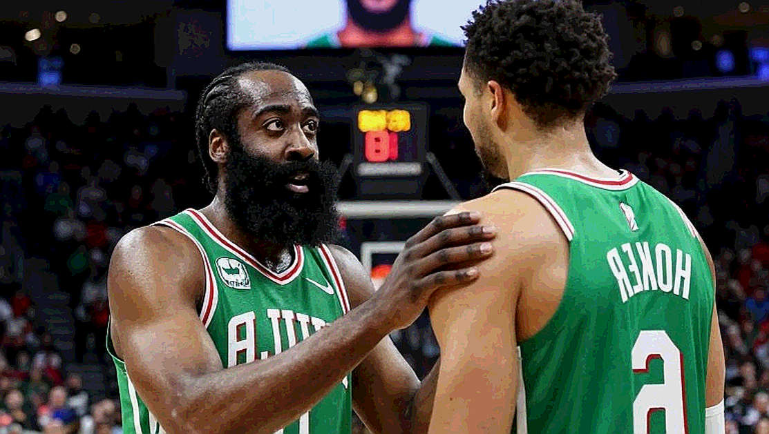 Larentzakis rời Olympiacos: Papas lên thay, AEK đón con chiến thắng trở về