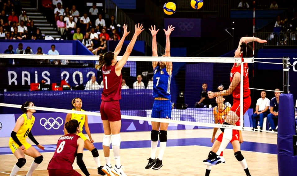 Cậu bé 13 tuổi Qatar gây chấn động Asian Volleyball Championship: 12 điểm và 5 đòn chặn – Chiến lược phát triển tương lai cho bóng chuyền nam Cậu bé 13 tuổi Qatar gây chấn động Asian Volleyball Championship: 12 điểm và 5 đòn chặn – Chiến lược phát triển tương lai cho bóng chuyền nam