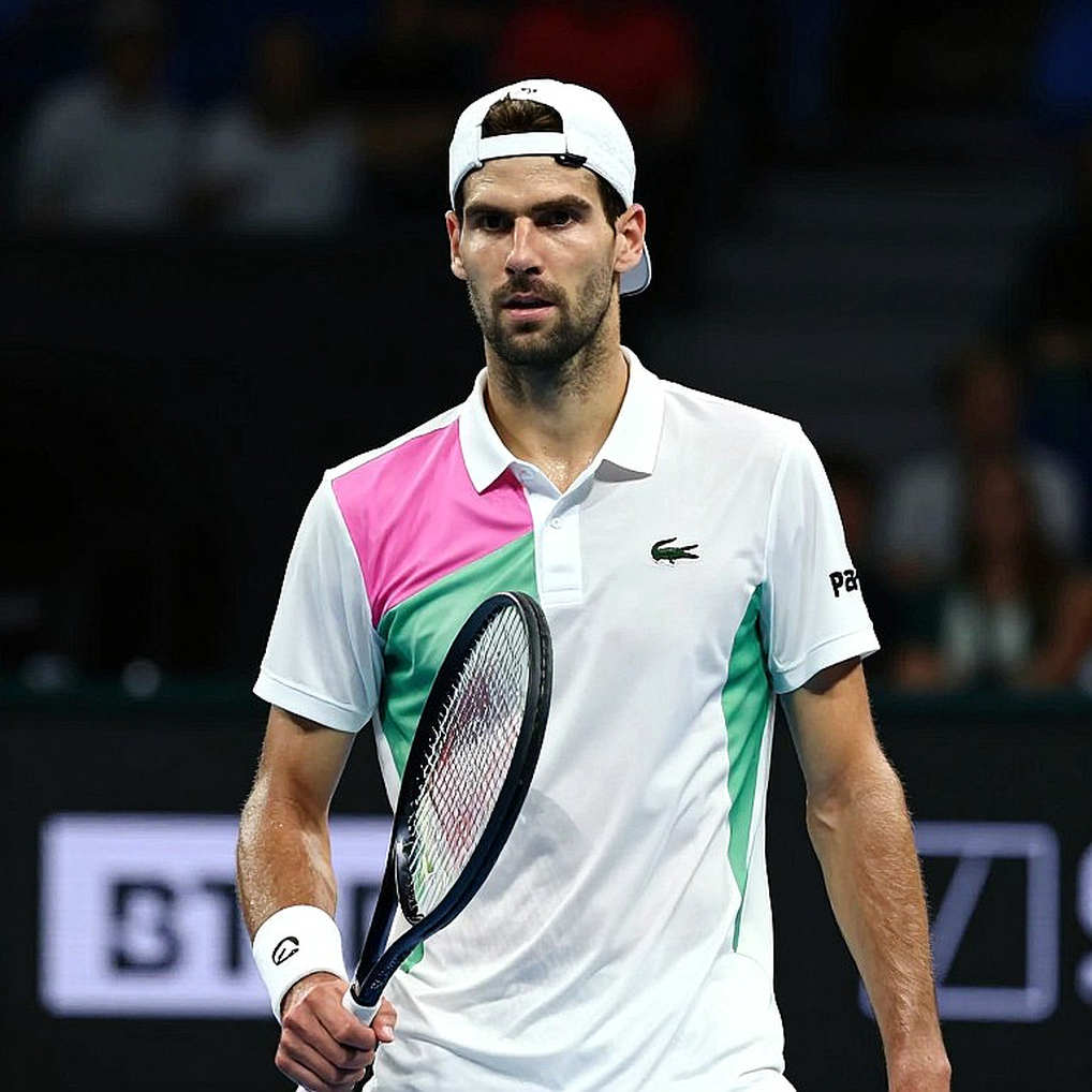 The Silent Grass Court and the Shortest Season Tennis Gives to Being Human
