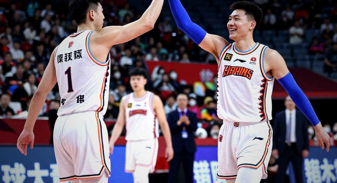 Thông báo quan trọng: Không thể thực hiện phân tích bóng rổ NBA do dữ liệu đầu vào trống rỗng