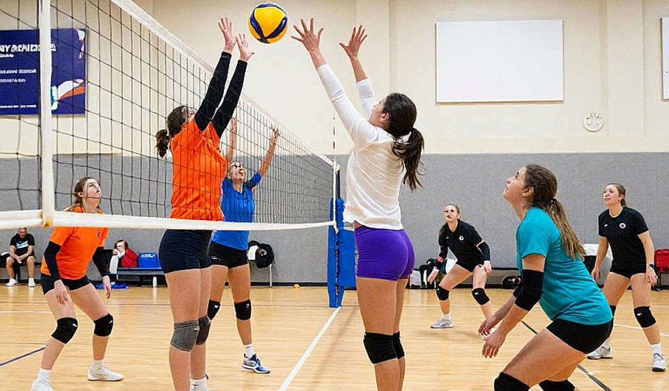 Nhịp chuyển đổi của bóng chuyền nữ Việt Nam: Cuộc chiến ở ba mét đầu tiên