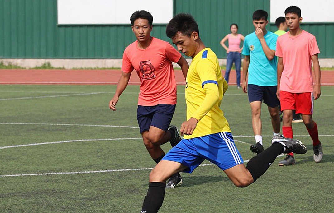 Logo Messi thay logo Adidas trên áo chia tay ngày 6/10: đọc ngược một chiến dịch thương mại Logo Messi thay logo Adidas trên áo chia tay ngày 6/10: đọc ngược một chiến dịch thương mại