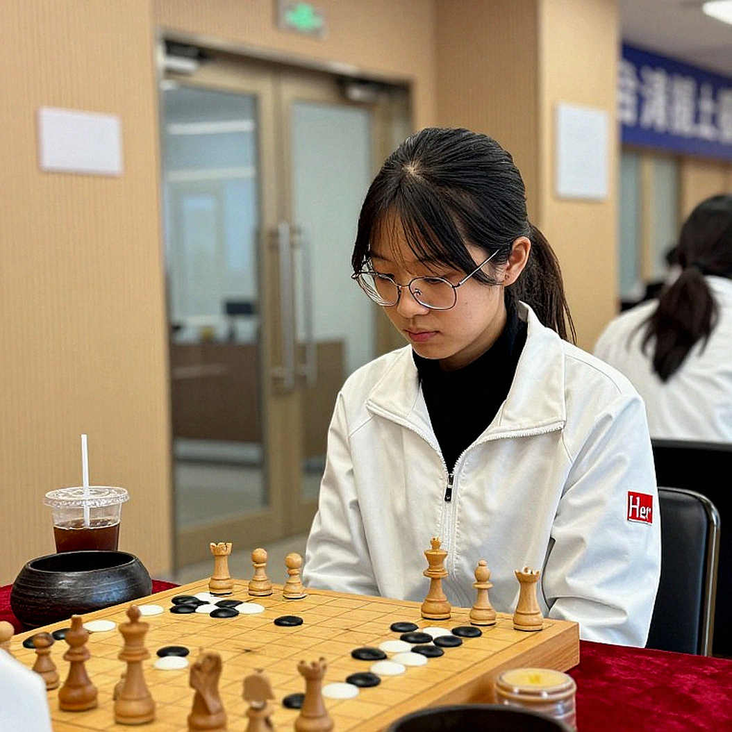 Khai cuộc Scotch: từ vũ khí bất ngờ của Kasparov năm 2026 tới cách hóa giải của Mikhalchishin