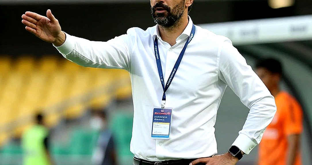V-League 2026-2027 vòng 2: Sông Lam Nghệ An gây bất ngờ, nhưng nỗi lo thật sự nằm ở Hà Nội V-League 2026-2027 vòng 2: Sông Lam Nghệ An gây bất ngờ, nhưng nỗi lo thật sự nằm ở Hà Nội